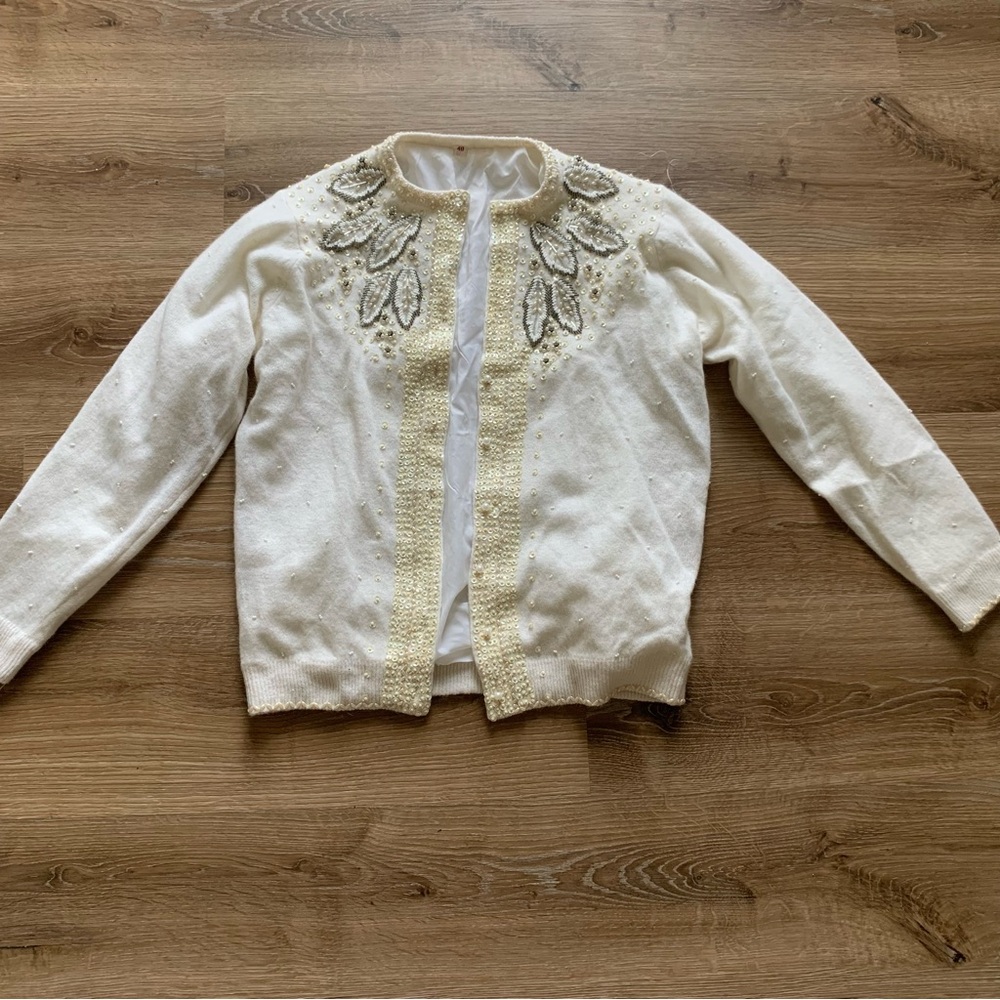 Vintage White Beaded Cardigan Sweater Small Retro 50s 60s Bridal Whimsy Fairy